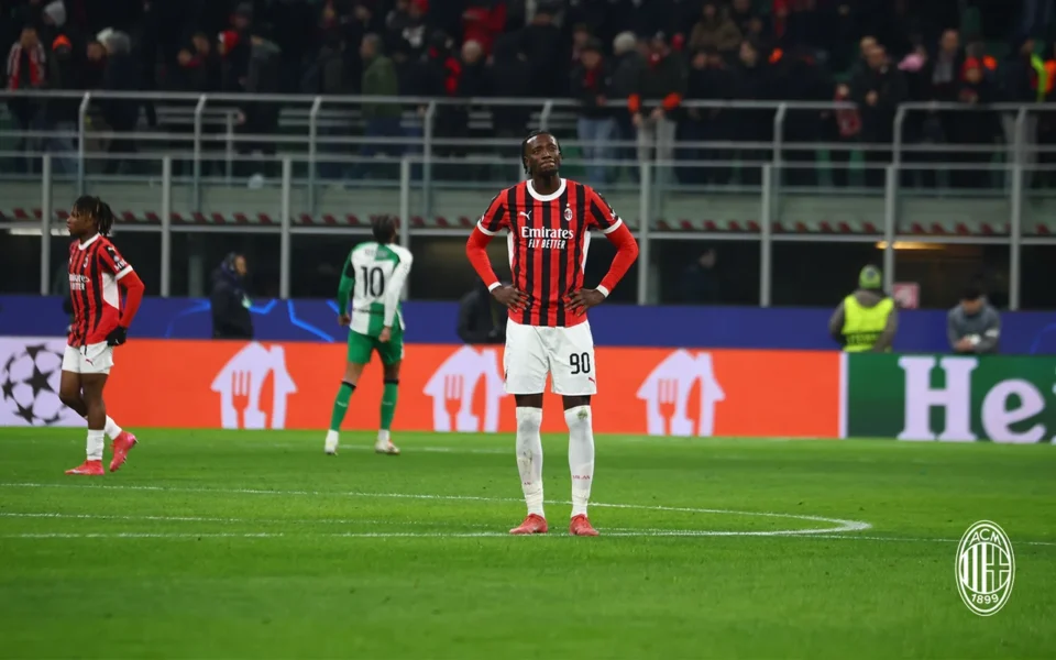 Verso Napoli-Milan, Santiago Gimenez non al top: Tammy Abraham si candida per la maglia da titolare? La situazione