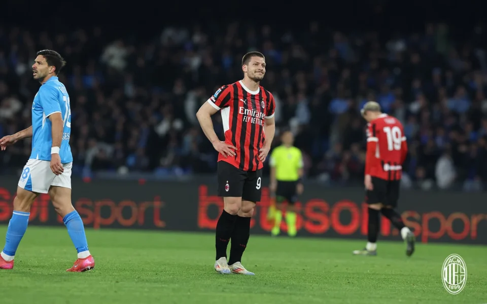 Il calciomercato si avvicina e ovviamente anche i nostri giocatori, tra cui Luka Jovic, non sono immuni da richieste.