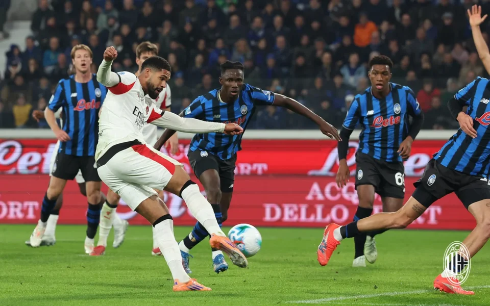 Atalanta-Milan, Leao in ombra: il racconto inedito dal bordocampo DAZN