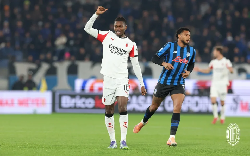 Atalanta-Milan, Rafa Leao sostituito da Max Allegri. Il vero motivo del cambio