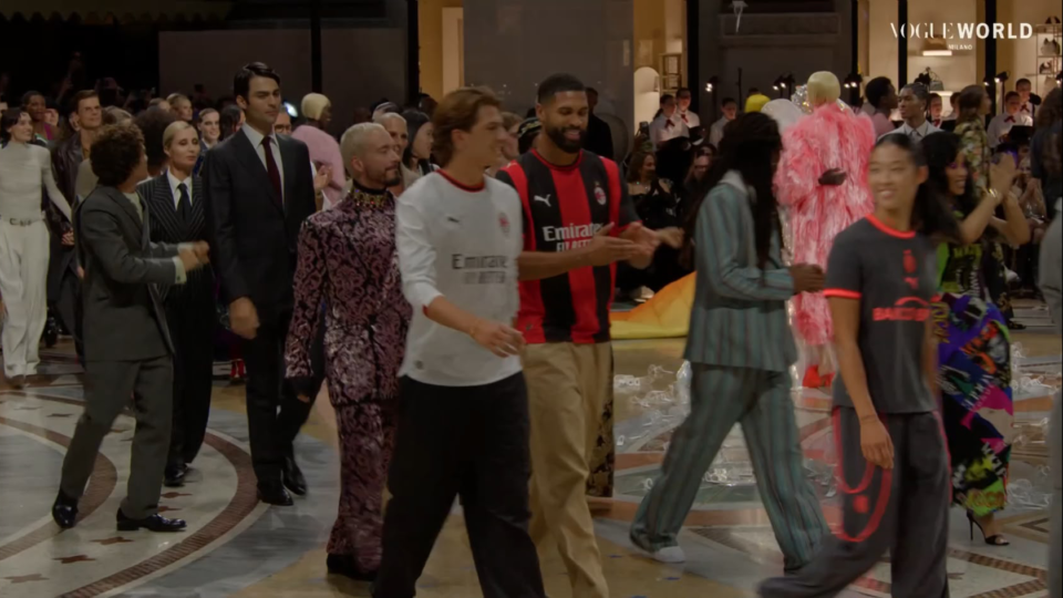 Vogue World: Milano, c’è anche il Milan. Loftus-Cheek, Ossola e Ashley Hu protagonisti alla Fashion Week