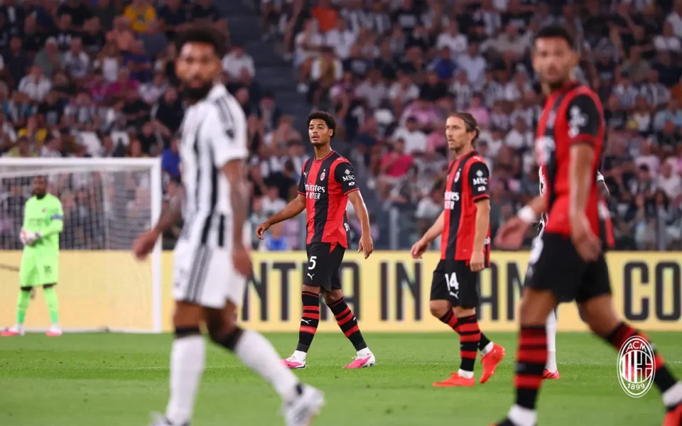 De Winter in conferenza: “Mercato? Penso solo al campo”