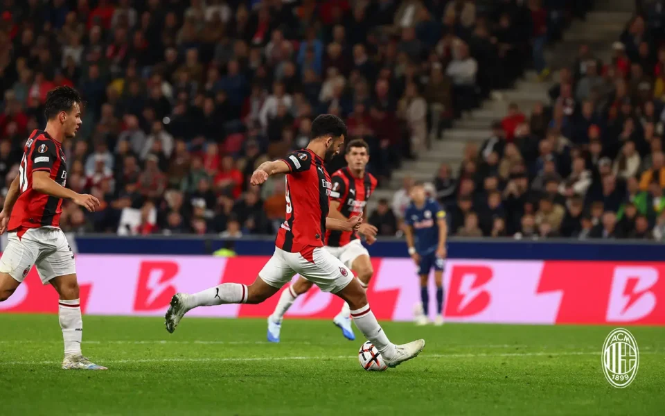 Milan, parla Gonçalo Ramos: “Al PSG non giocavo dove volevo, qui mi godo la 9”